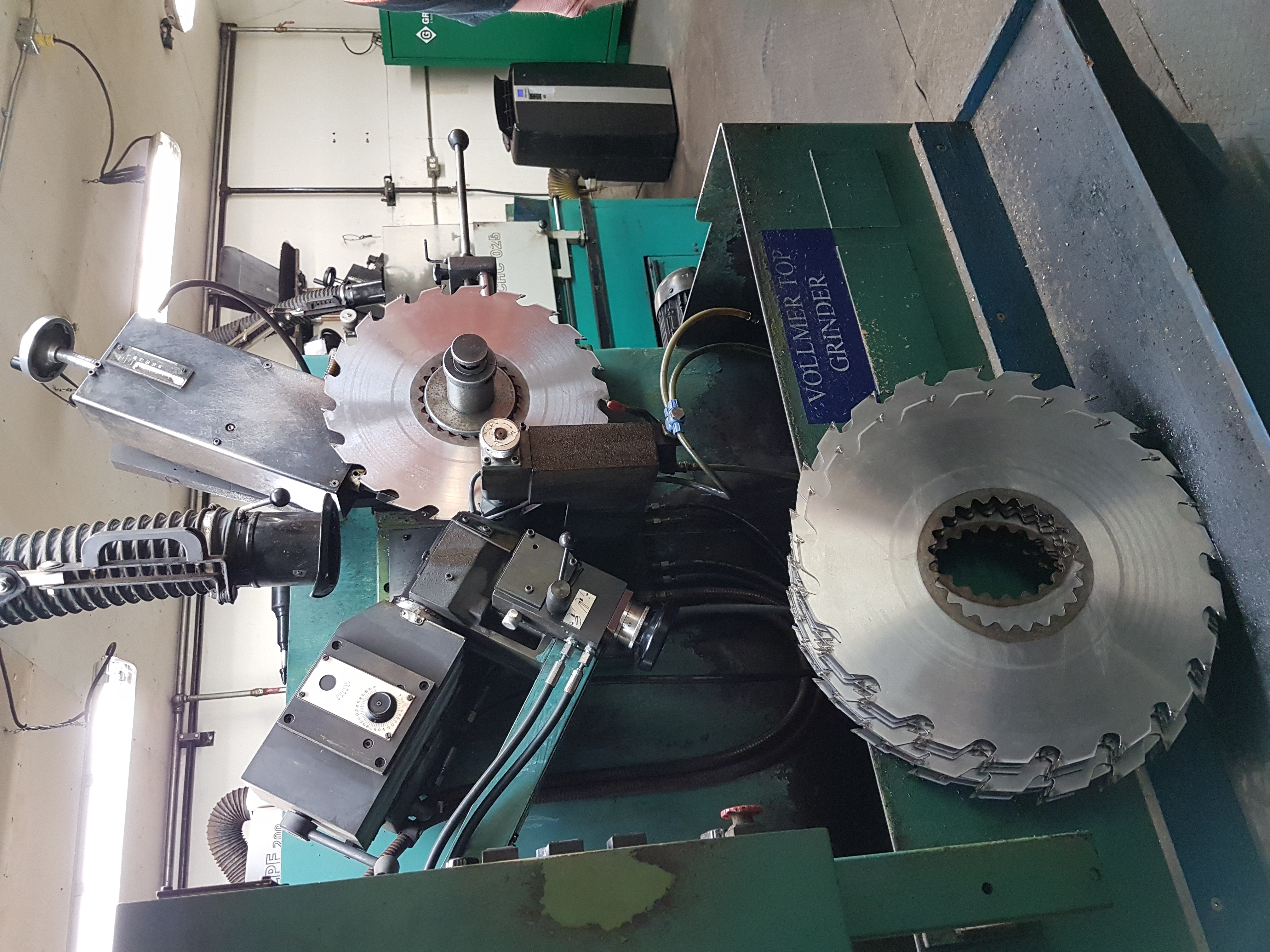 Cutter Machine
